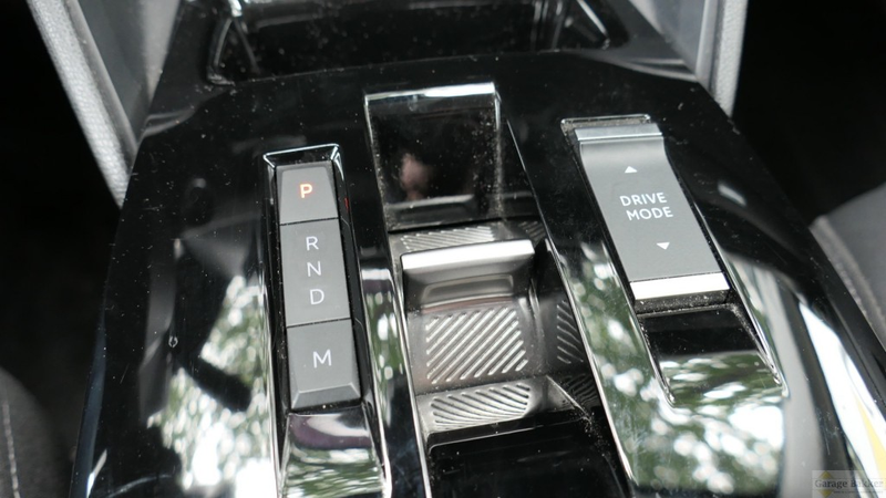 Citroen C4 1.2 130 PureTech Automaat Shine — photo 11