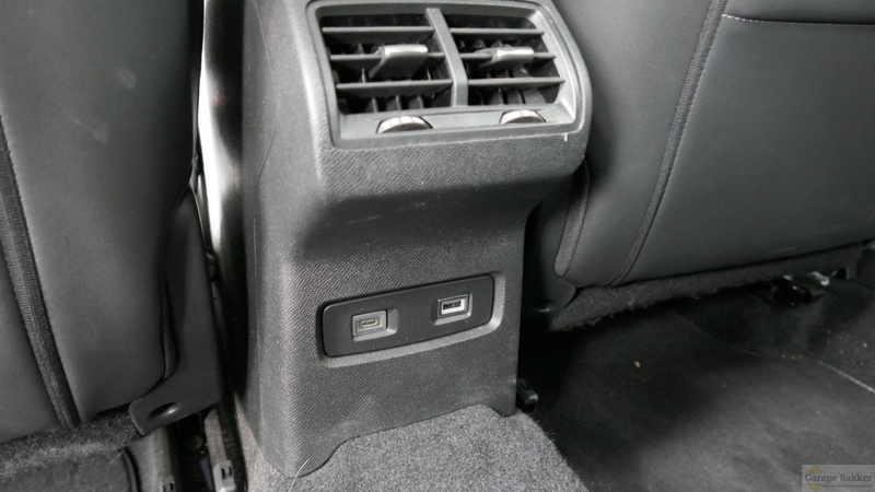 Citroen C4 1.2 130 PureTech Automaat Shine — photo 25