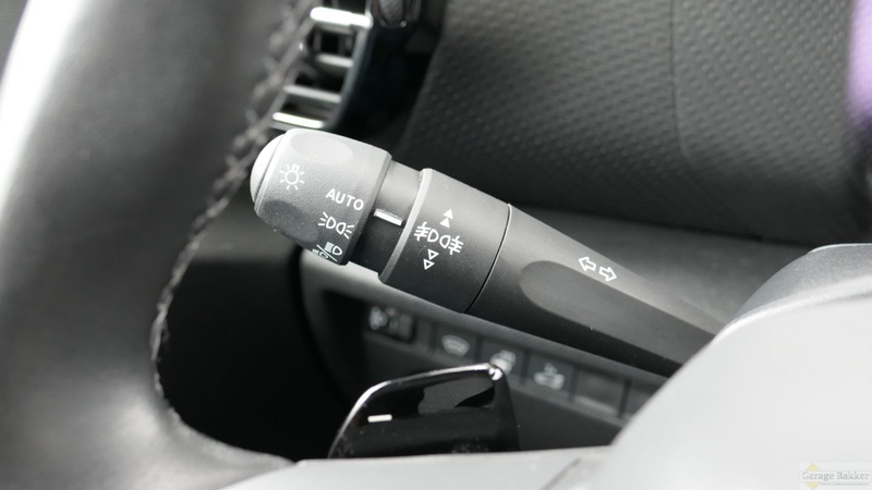 Citroen C4 1.2 130 PureTech Automaat Shine — photo 16