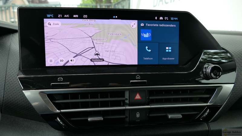 Citroen C4 1.2 130 PureTech Automaat Shine — photo 13