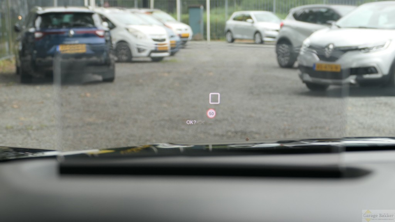 Citroen C4 1.2 130 PureTech Automaat Shine — photo 23