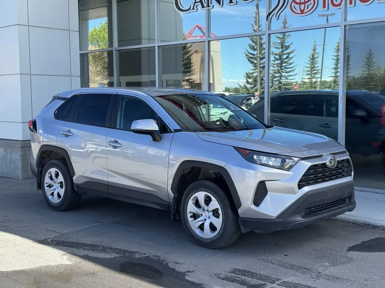 Toyota RAV 4 снимка Toyota RAV 4
