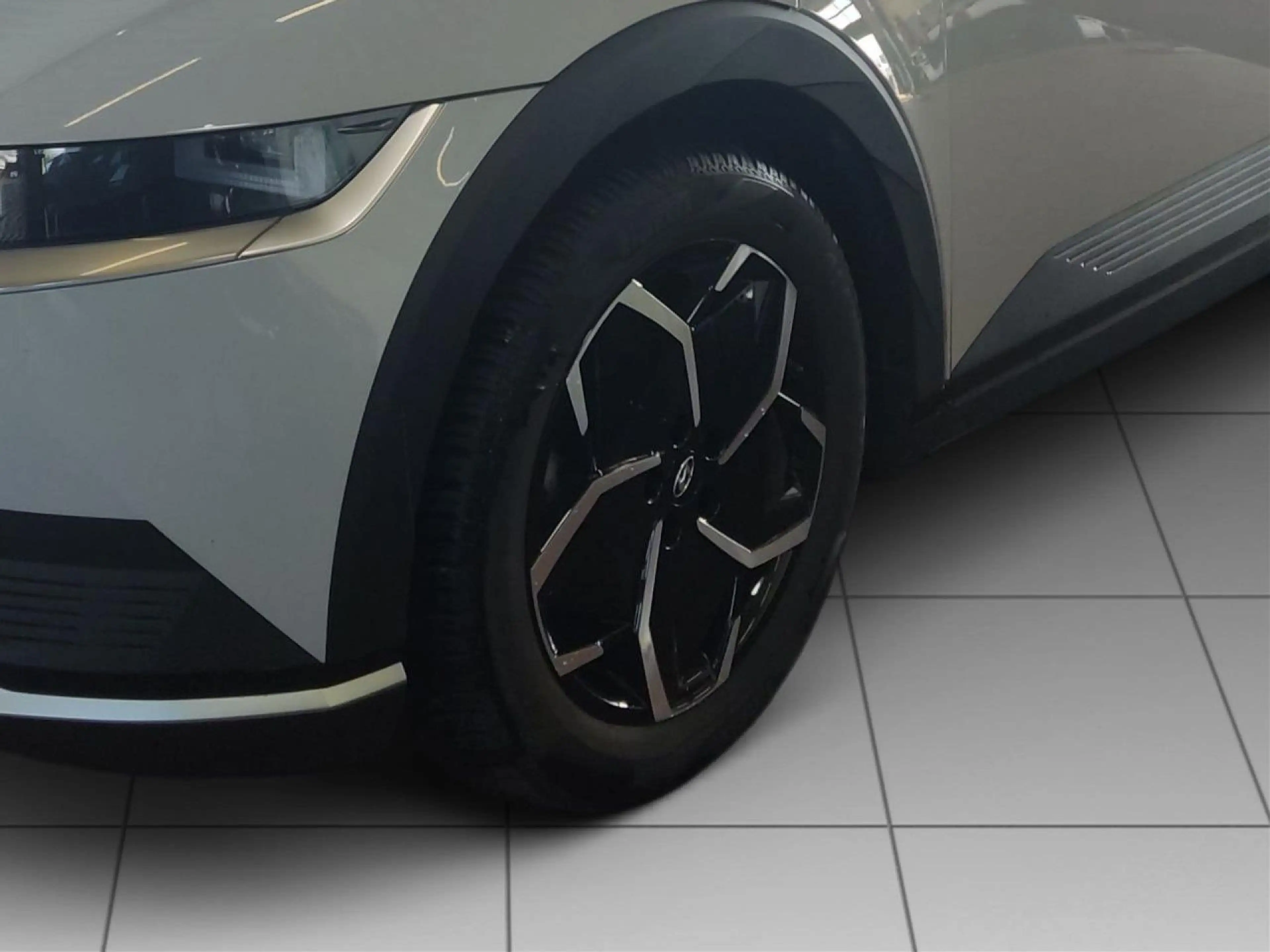 Hyundai IONIQ 5 MY24 77,4 kWh 2WD TECHNIQ PANO Bluetooth — photo 9