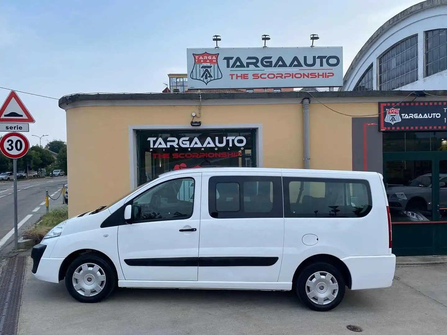 Fiat Scudo 2.0 MJT/130 Panorama Executive 8 posti Bianco - 2