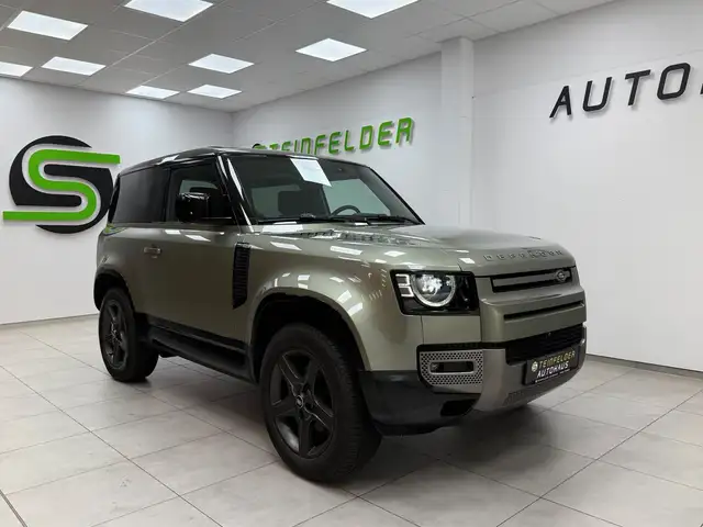 2024 Land Rover Defender in Green for sale
