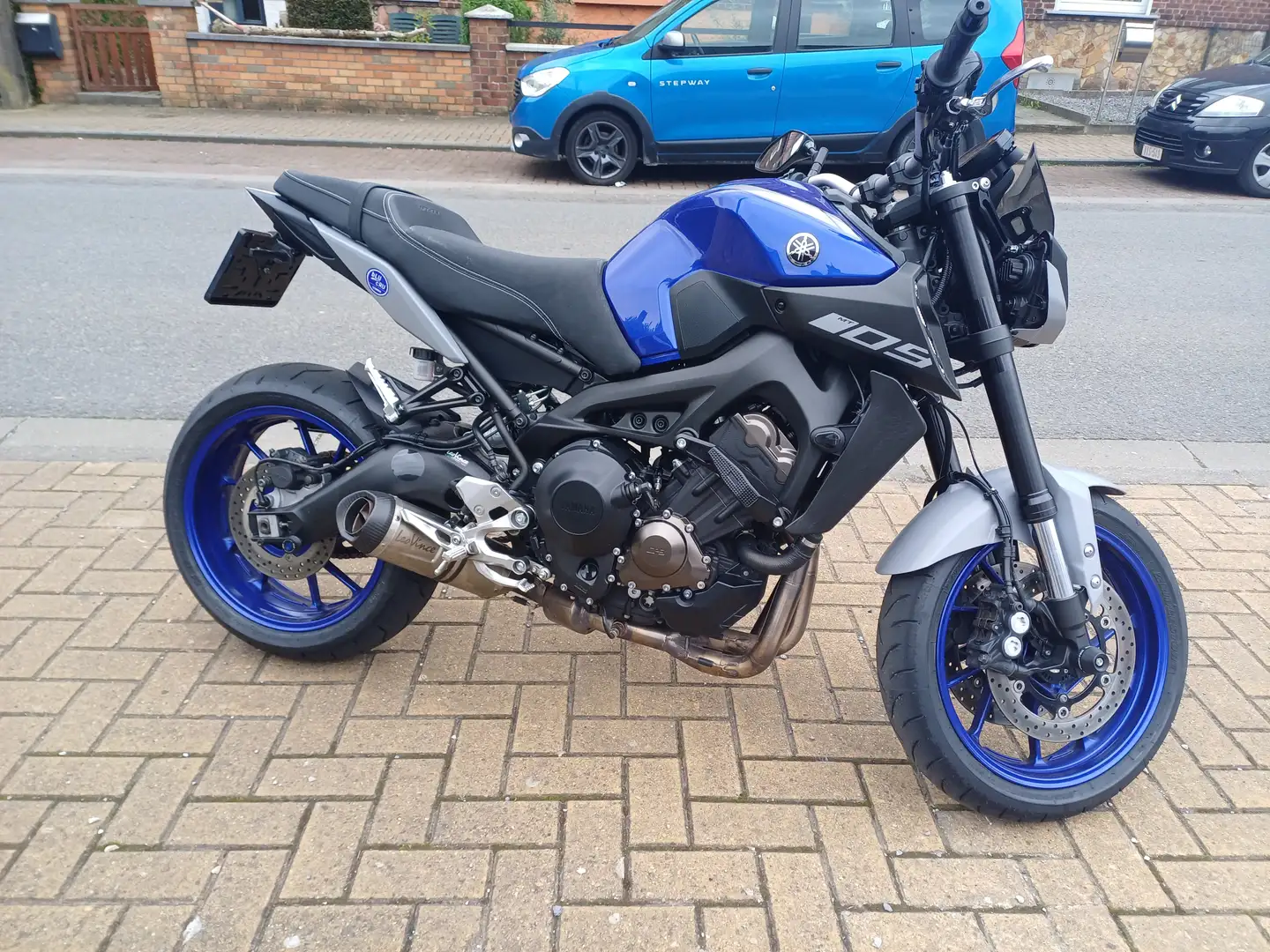Yamaha MT-09 900cc Bleu - 2