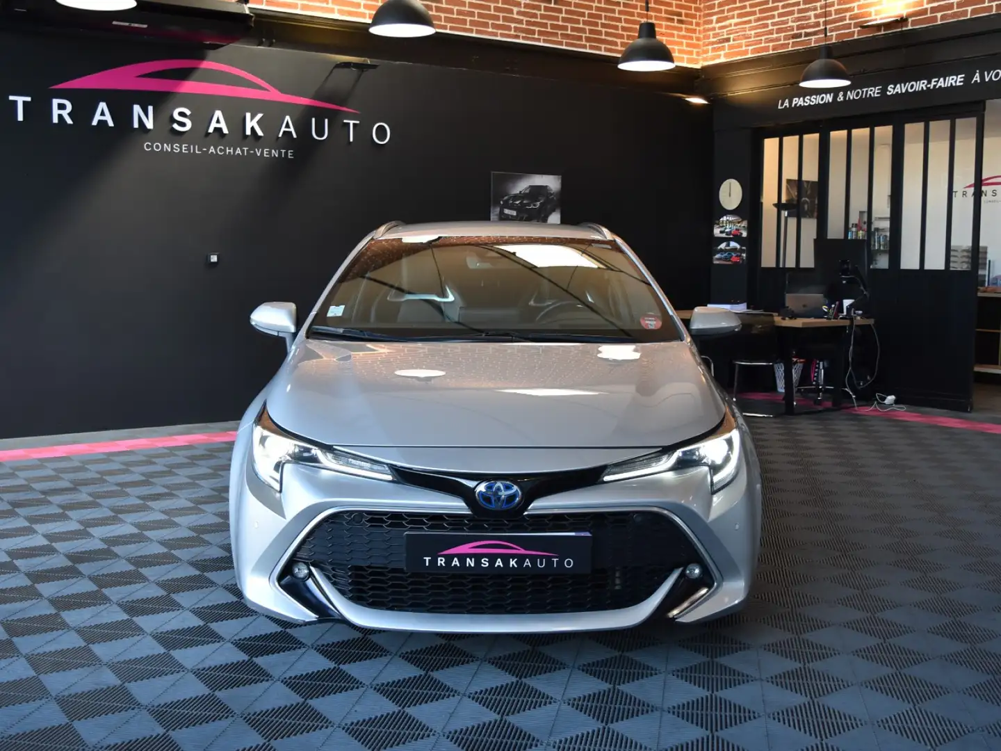 Toyota Corolla Corolla Hybride 122h Collection Gris - 2