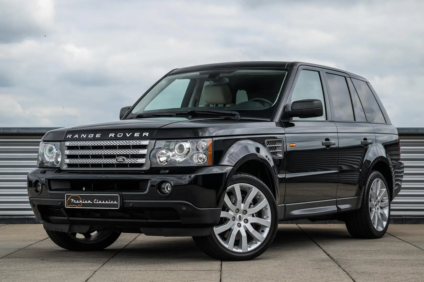 Land Rover Range Rover Sport 4.2 V8 Supercharged | 79.000KM | Harman/Kardon | L Zwart - 1