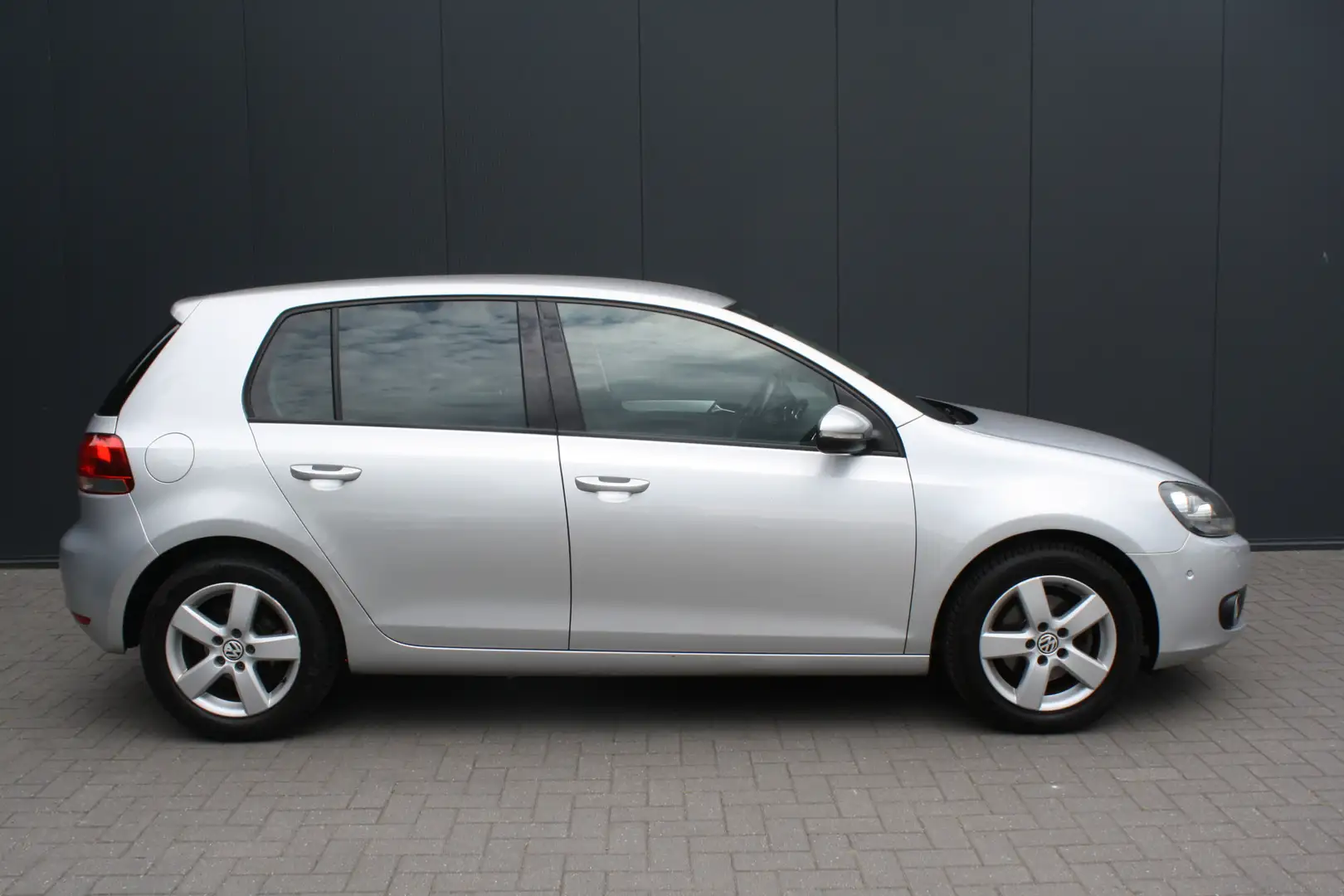 Volkswagen Golf 1.4 TSI Highline - PDC - CLIMATE CONTROL - 5 DEURS Grijs - 2