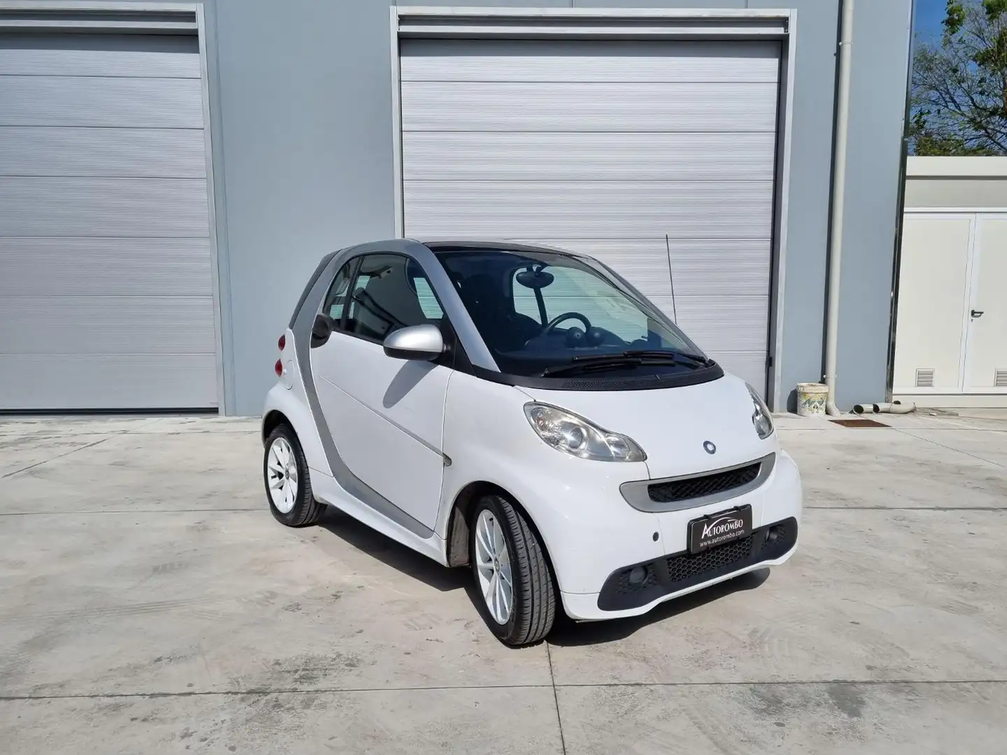 smart forTwo 1000 52 kW MHD compact Bianco - 1
