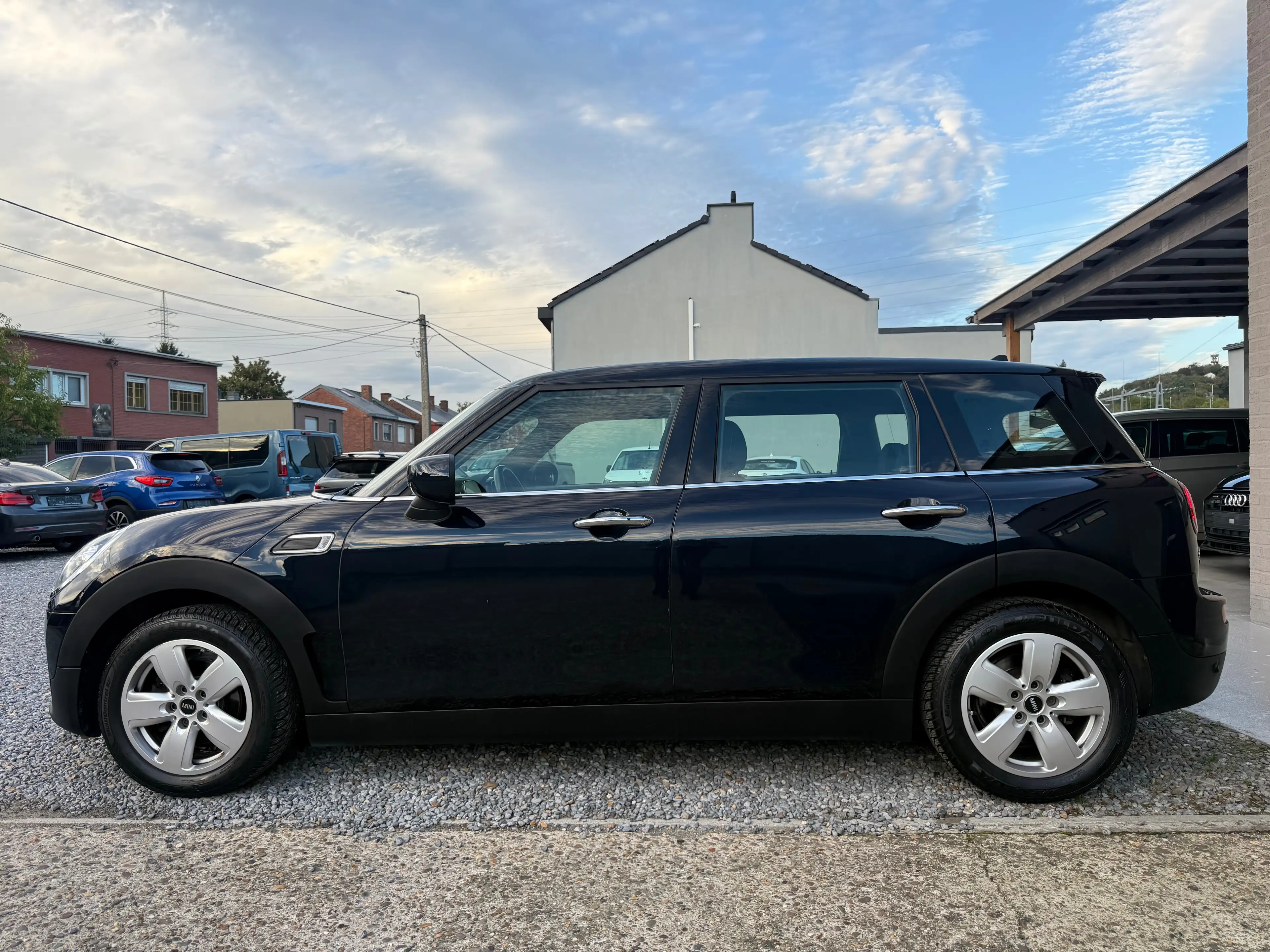 MINI One D Clubman *1.5D,LED,XÉNON,COCKPIT,GPS,CAPTEURS,ECL AMBIANCE,SUPER ÉTAT,GARANTIE 12 MOIS…* — photo 5