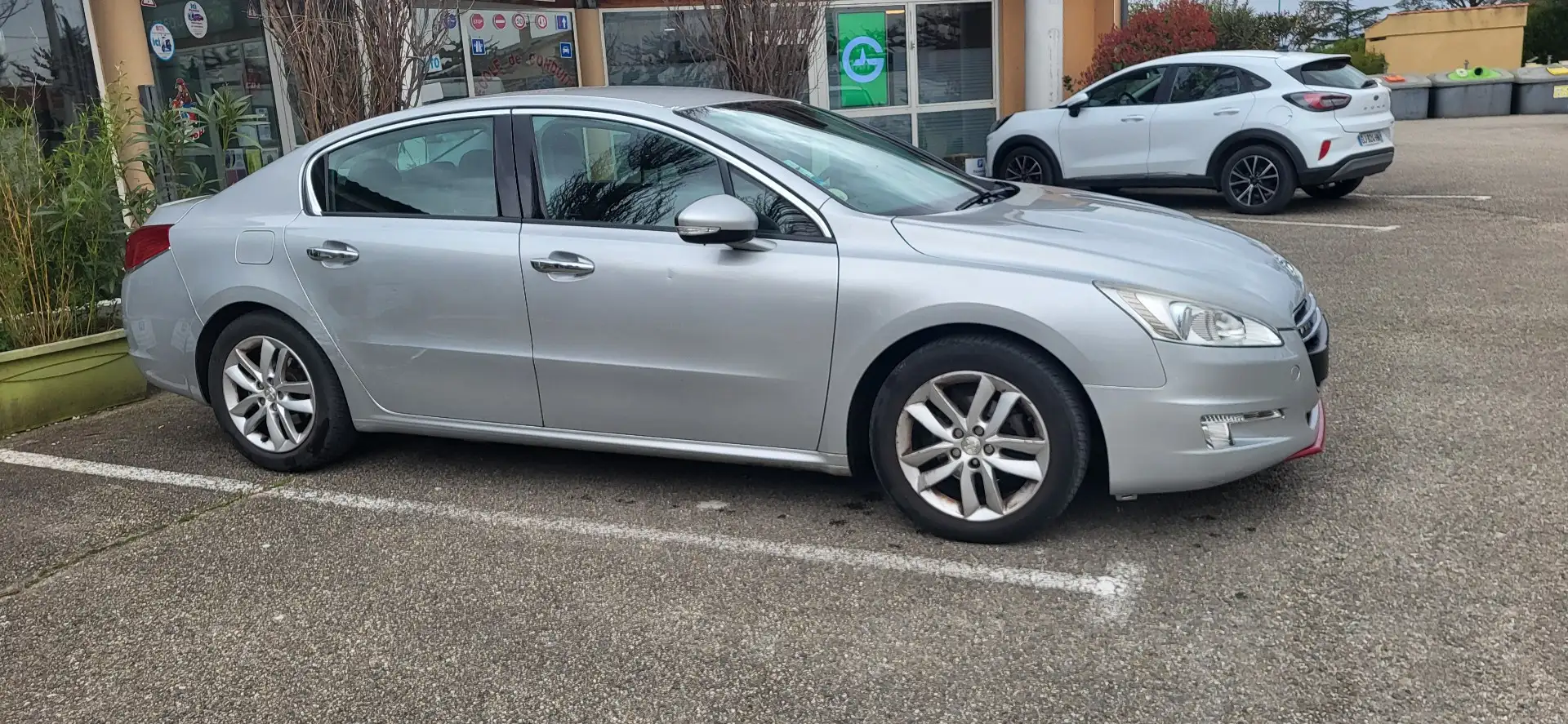 Peugeot 508 2.0 HDi 140ch FAP BVM6 Allure - 2