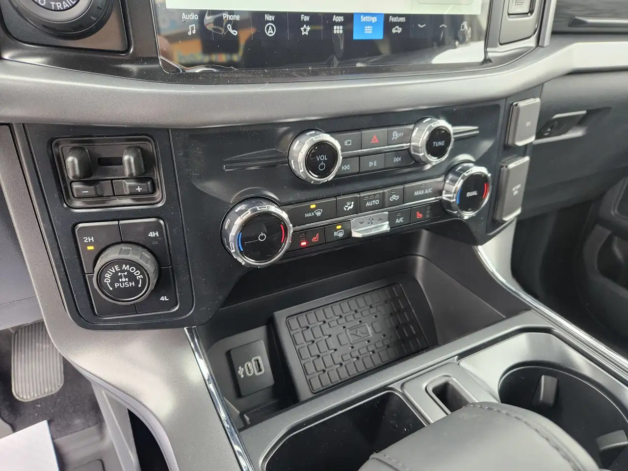 Ford F 150 снимка Ford F 150