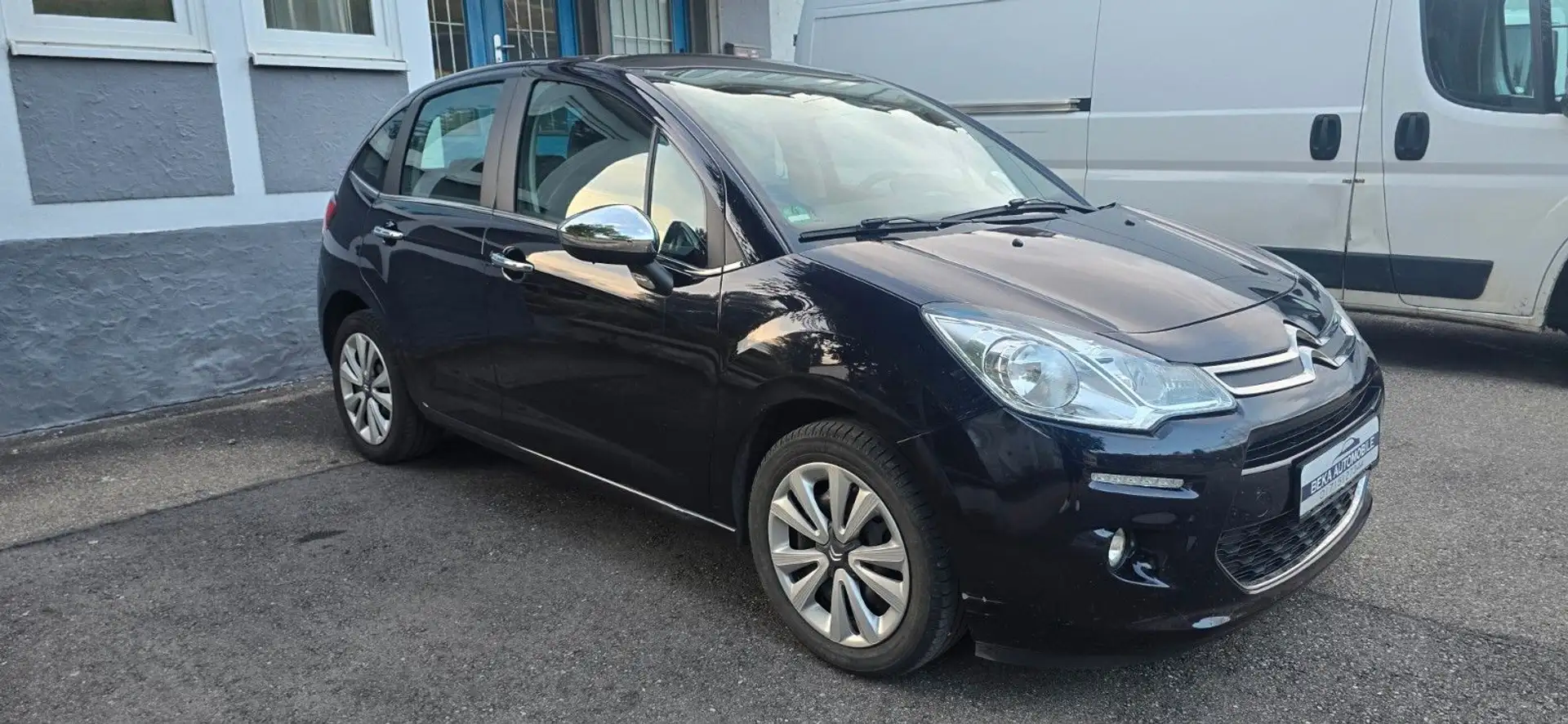 Citroen C3 1.2 Selection PDC  -  Neu Tüv Schwarz - 2
