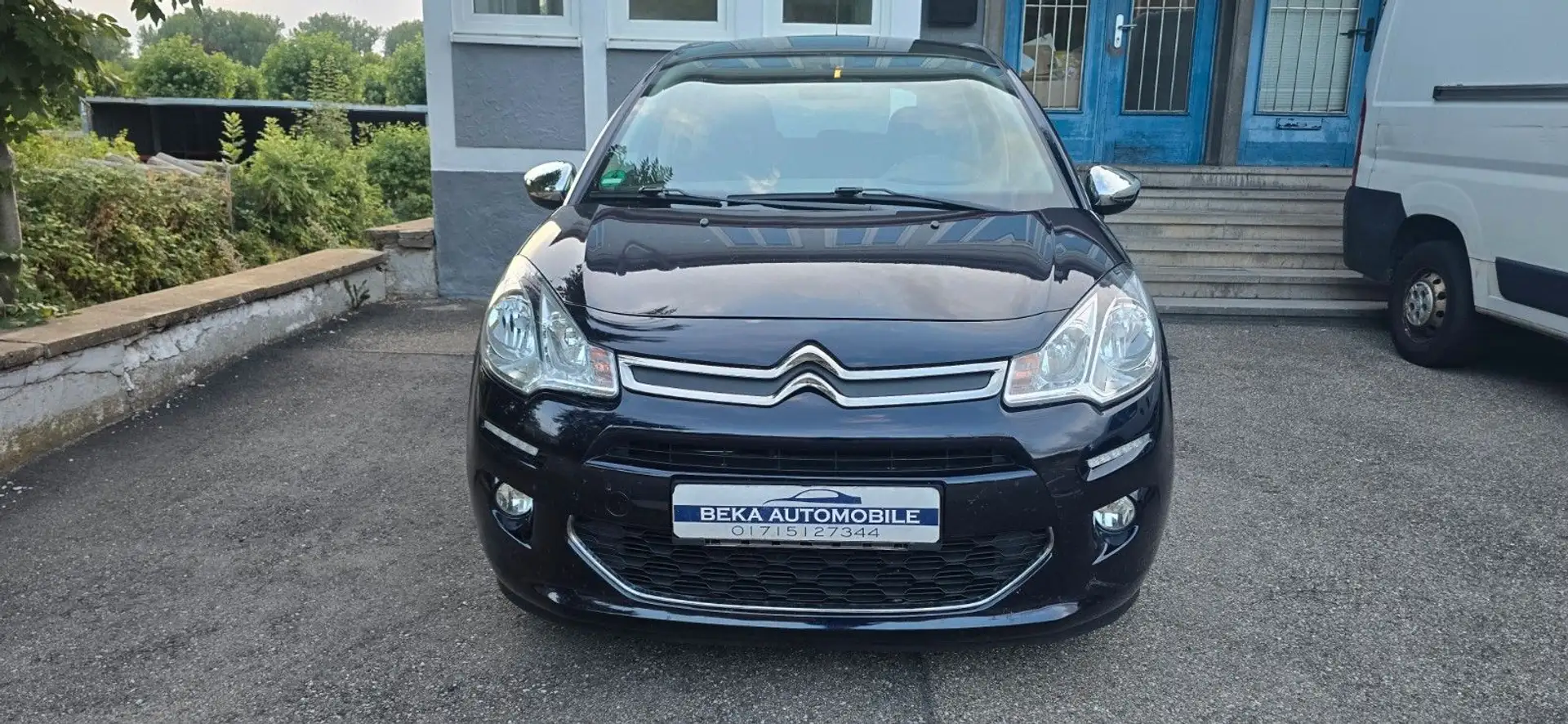 Citroen C3 1.2 Selection PDC  -  Neu Tüv Schwarz - 1