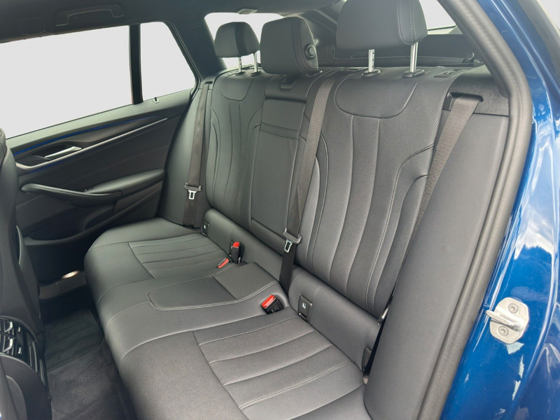 BMW 520 dT M-SPORT LC.PRO ACC LEDER HiFi KAMERA 19" — photo 13