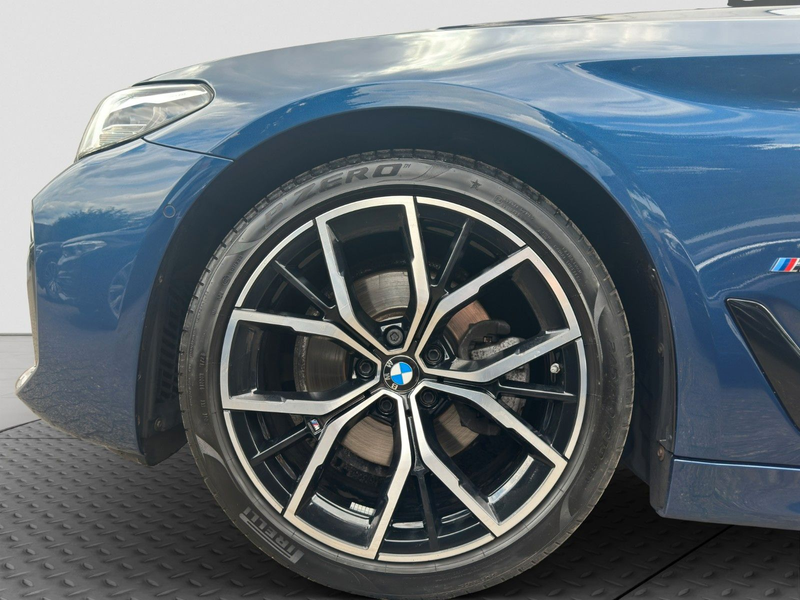 BMW 520 dT M-SPORT LC.PRO ACC LEDER HiFi KAMERA 19" — photo 9