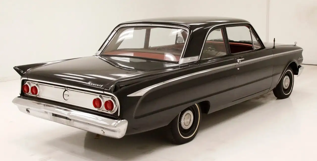 Mercury 2 Door Sedan, foto 4