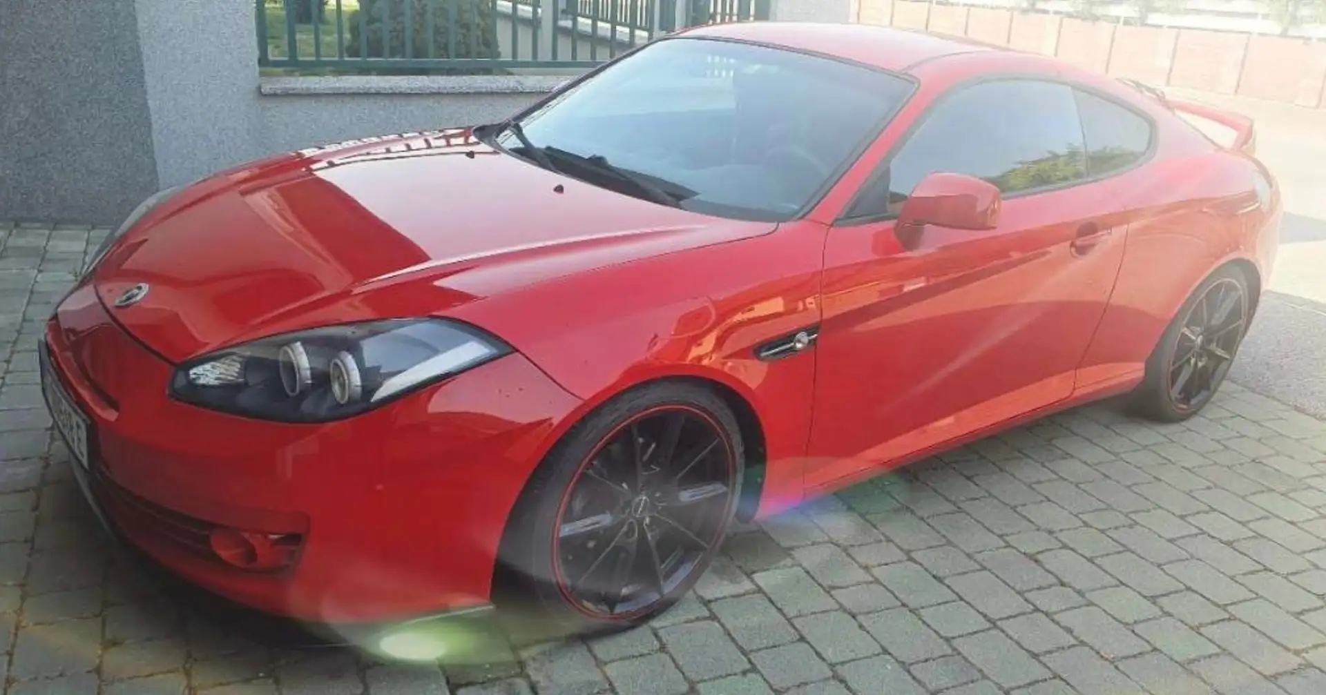Hyundai Tiburon Tiburon 2,7 V6 Style Style Piros - 1