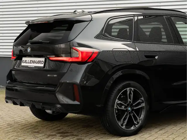 BMW X1 view 10
