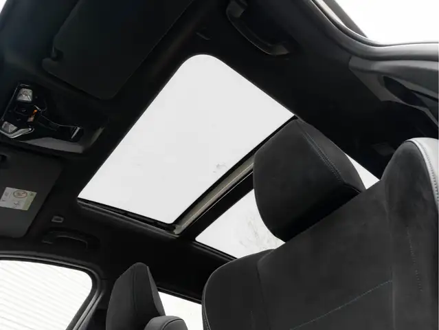 BMW X1 view 3