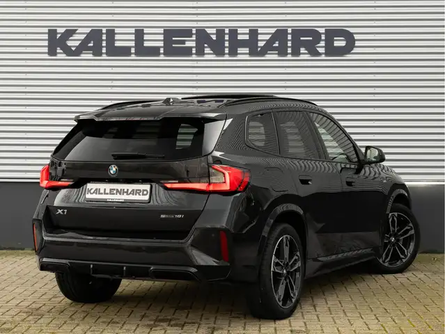 BMW X1 view 2