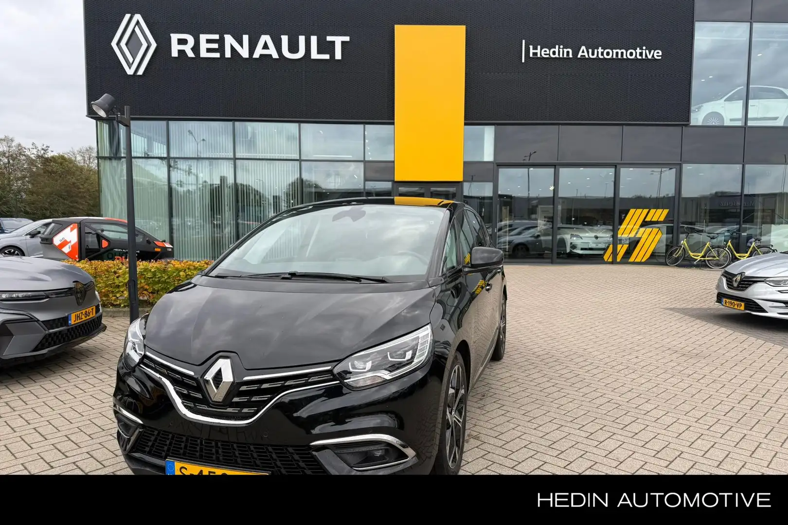 Renault Grand Scenic 1.3 TCe 140 Techno 7 persoons Noir - 1
