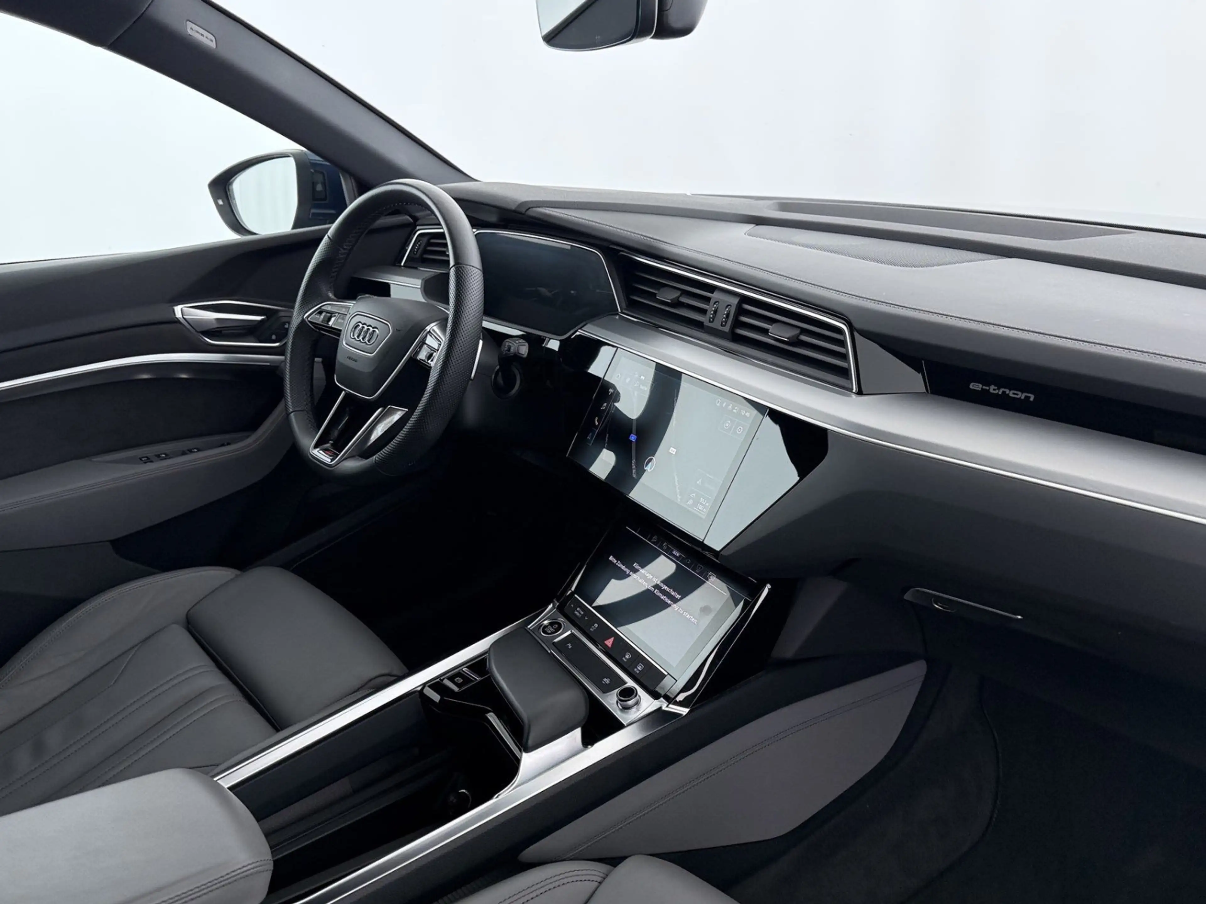 Audi e-tron 55 quattro S-Line 95kWh Aut LED HEAD-UP — photo 14