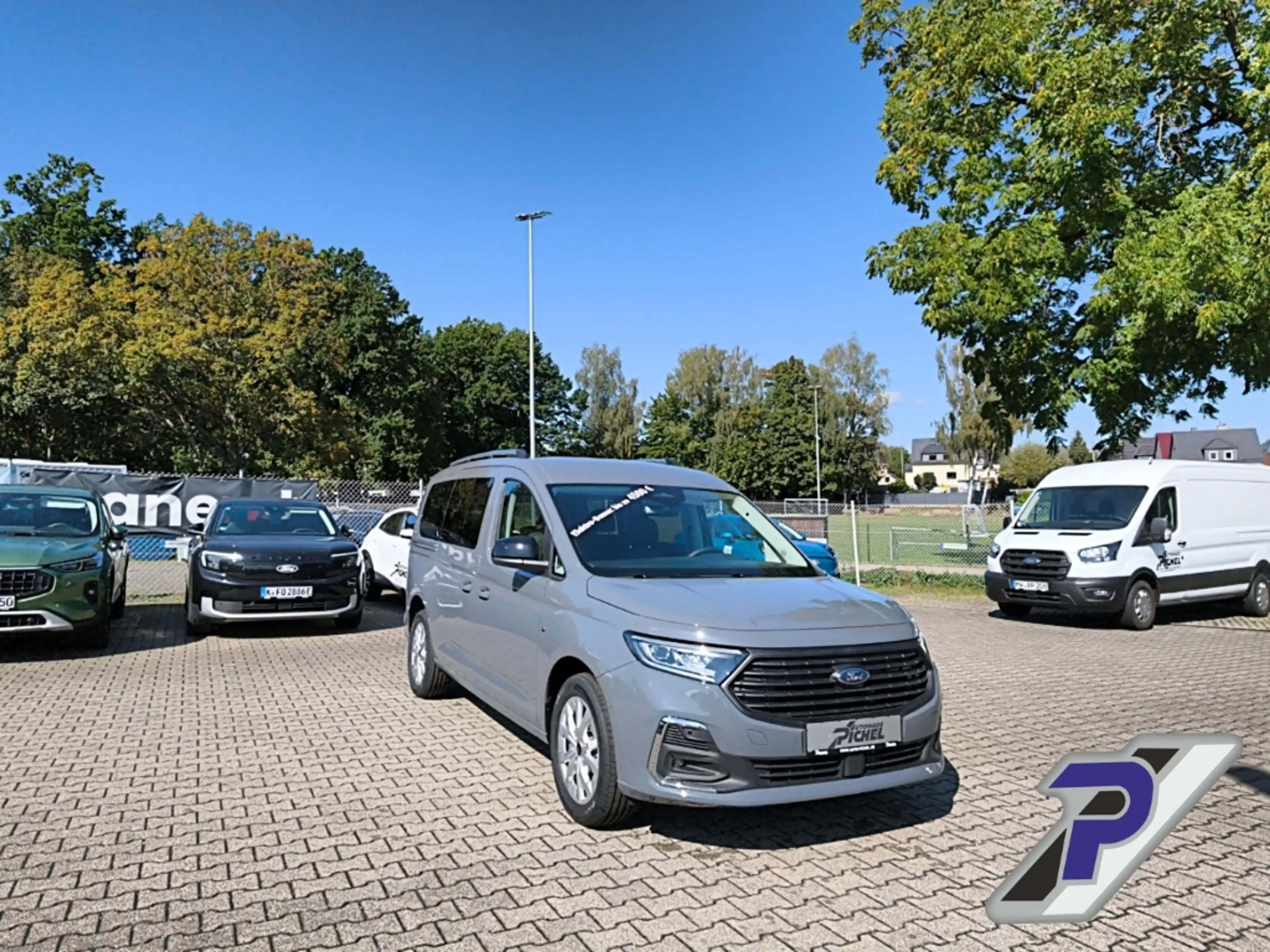 Ford Tourneo Connect PHEV Titanium L2 LED+FAHRERASSIST 8 PLUS+ Digitale — photo 7