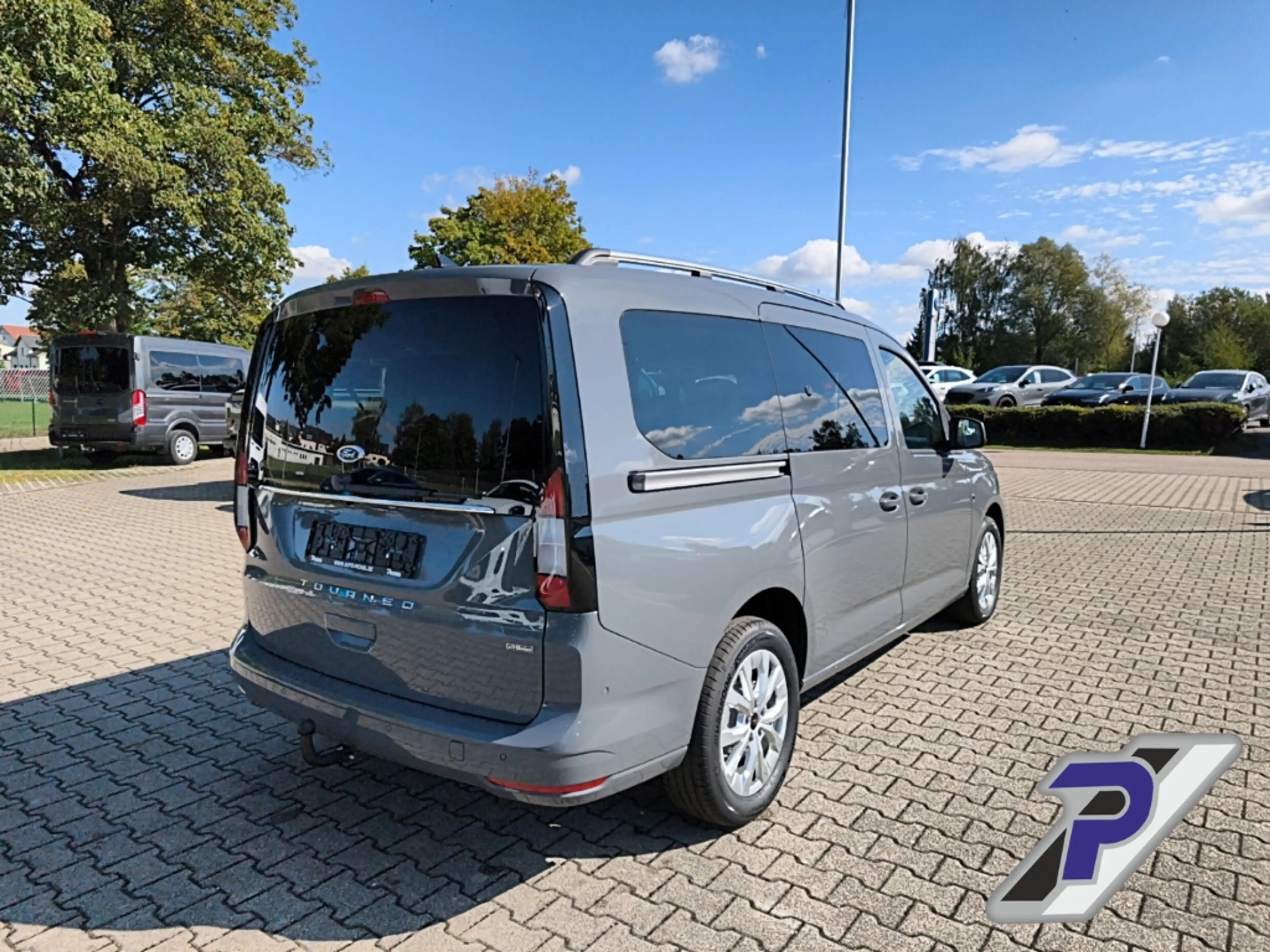 Ford Tourneo Connect PHEV Titanium L2 LED+FAHRERASSIST 8 PLUS+ Digitale — photo 5