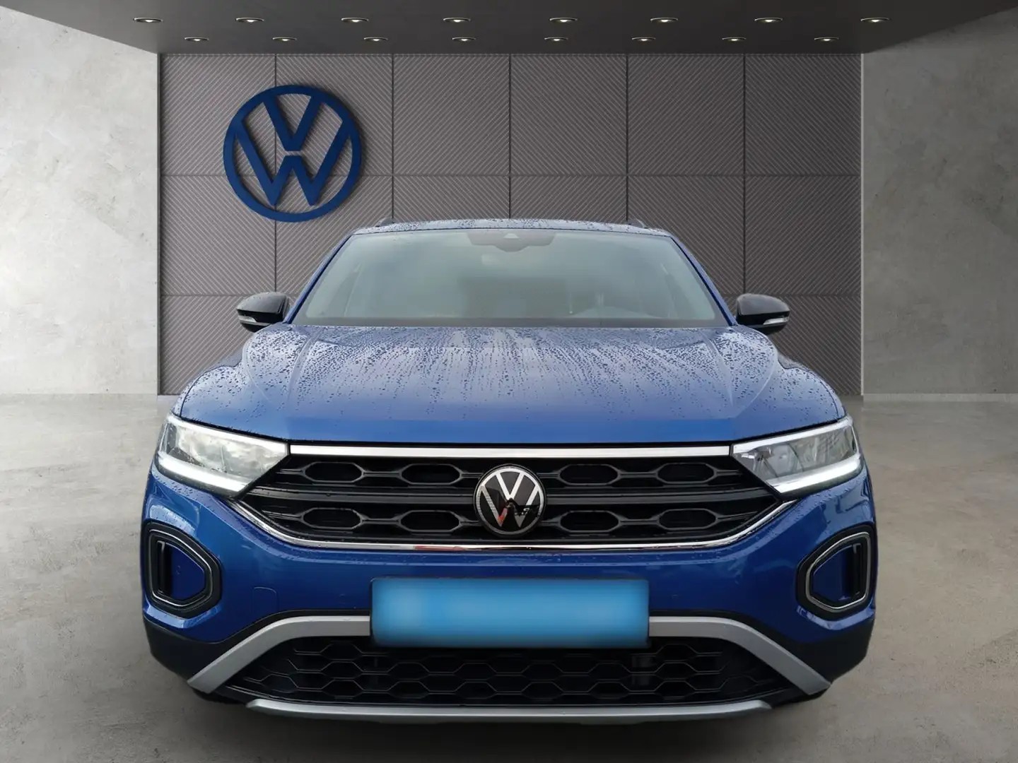 Volkswagen T-Roc 2.0 TDI Goal Navi LED DAB+ FrontAssist Blau - 2