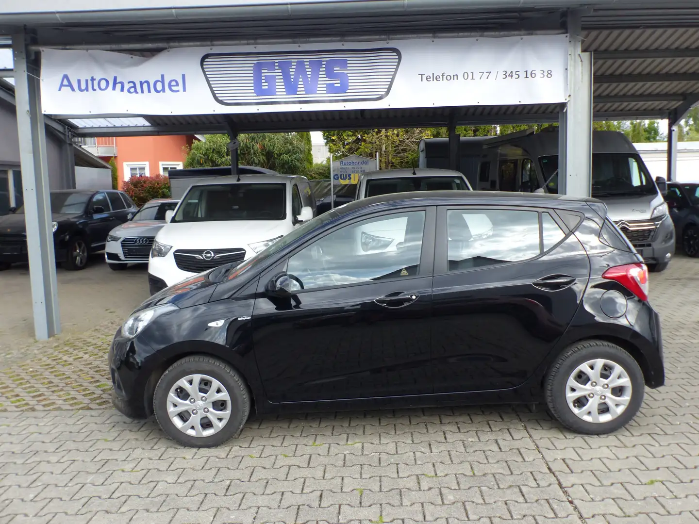 Hyundai i10 Trend Lenkrad/Sitzheizung Klima Tempomat Nero - 2