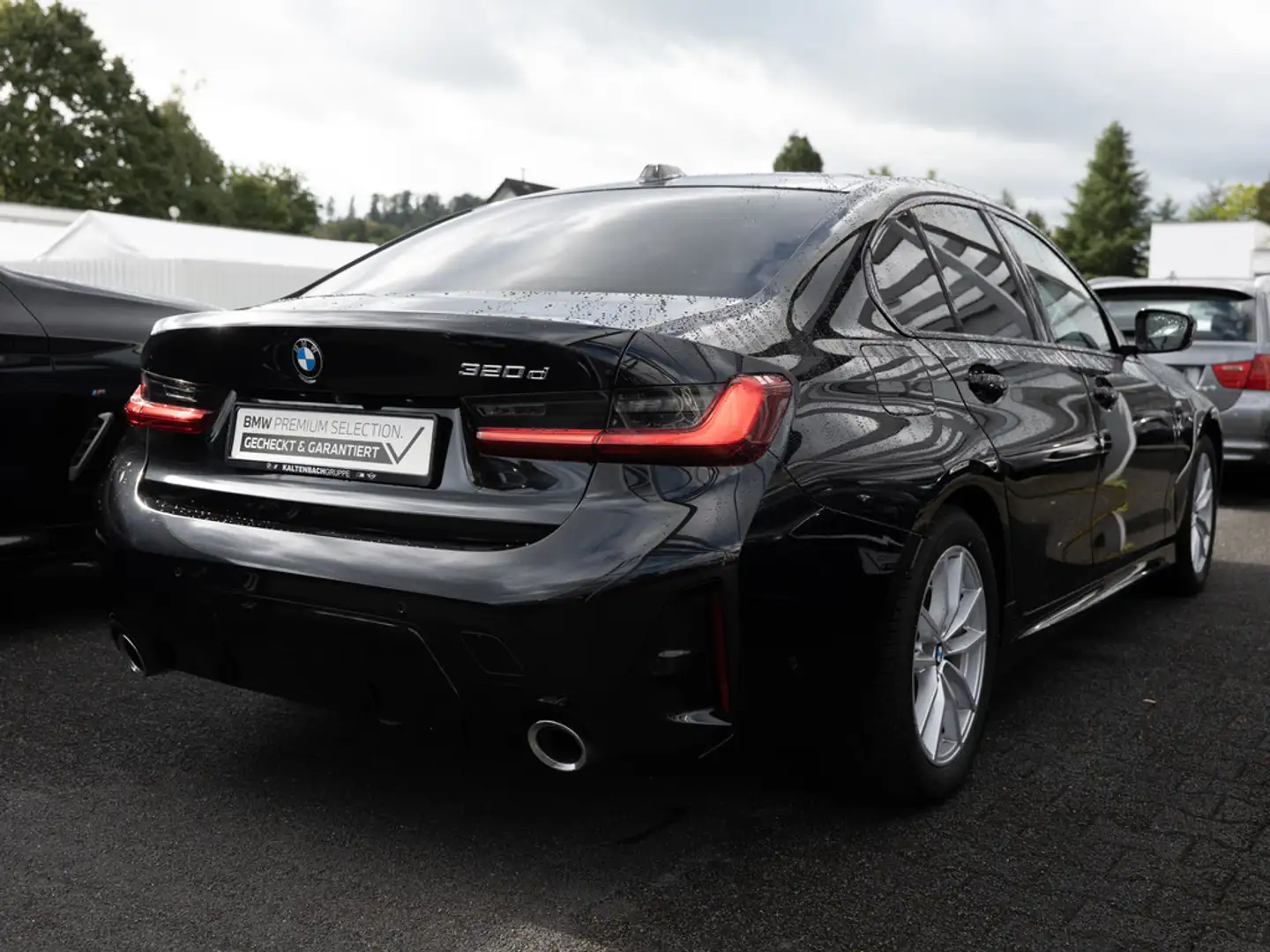 BMW 320 d M-Sport HGSD AHK 360° ACC LED NAVI KLIMA Schwarz - 2
