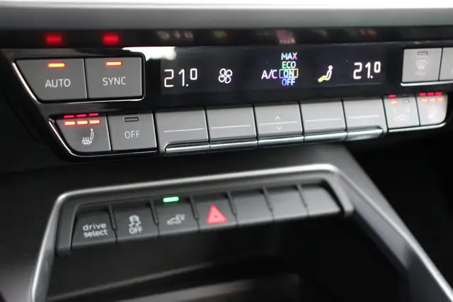 Audi A3 view 16