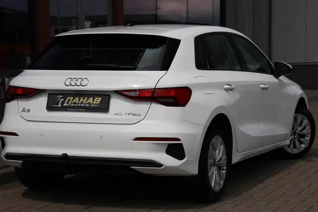 Audi A3 view 13