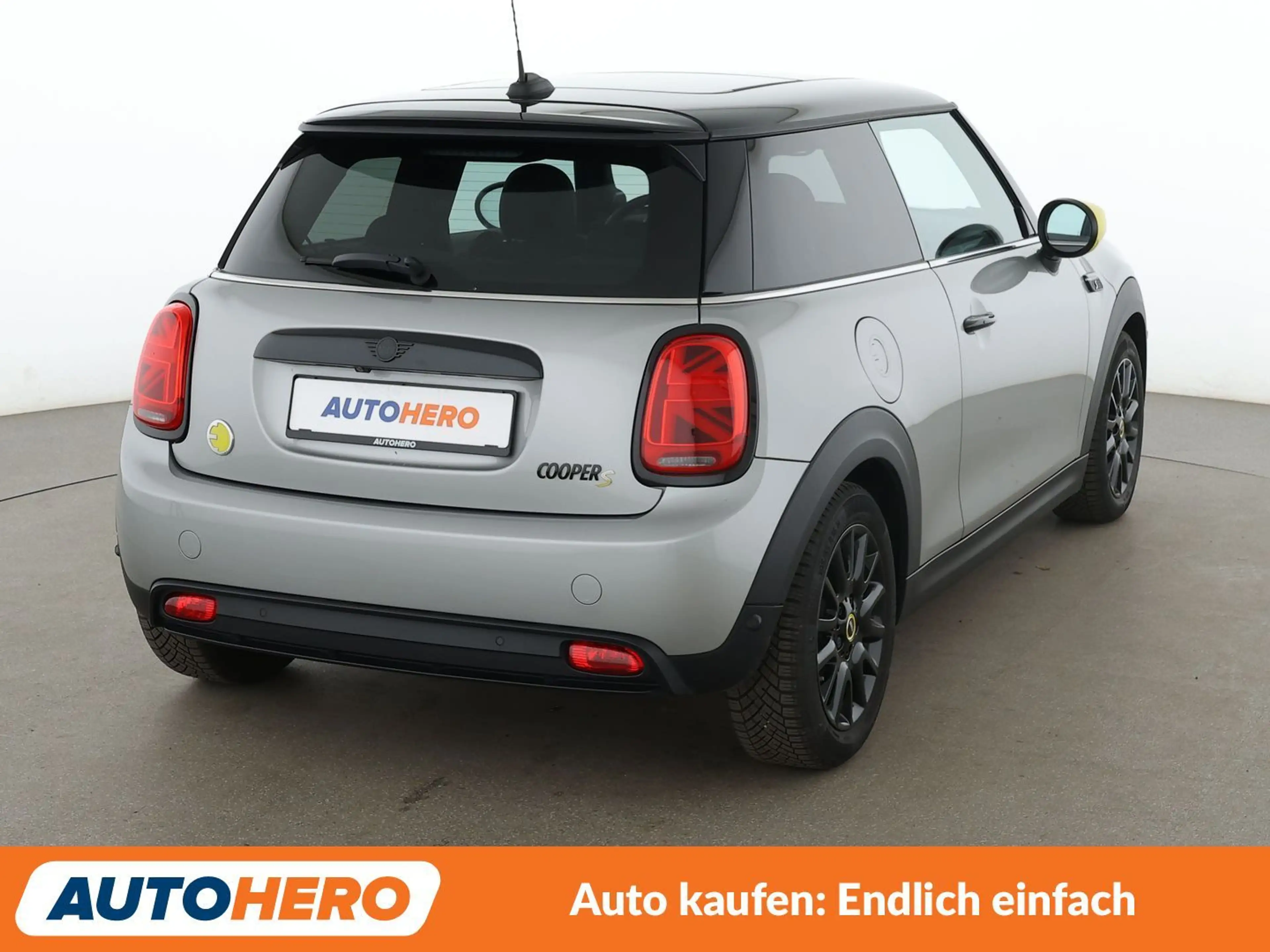 MINI Cooper SE Cooper SE Classic Trim Aut.*NAVI*TEMPO*CAM*PDC* — photo 6