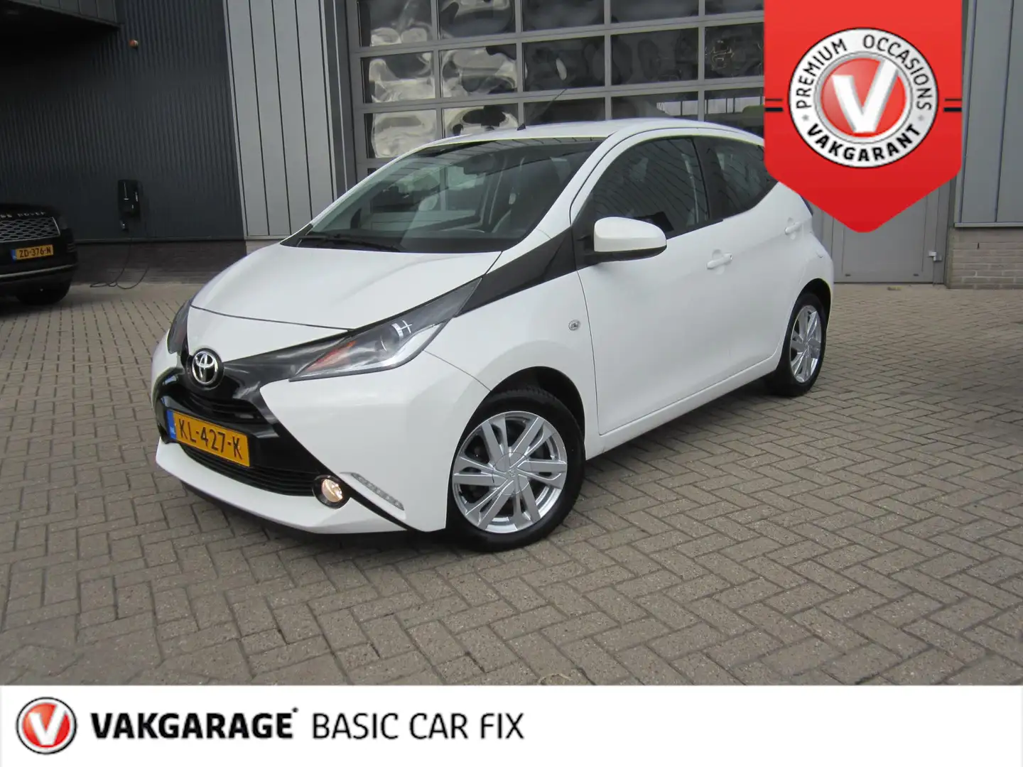Toyota Aygo 1.0 VVT-i x-sport Airco Blanc - 1