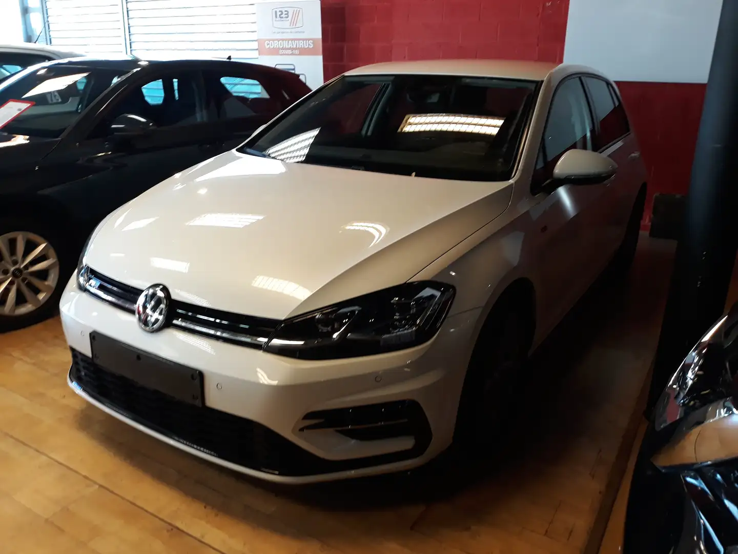 Volkswagen Golf 1.5 TSI EVO Join DSG Wit - 2