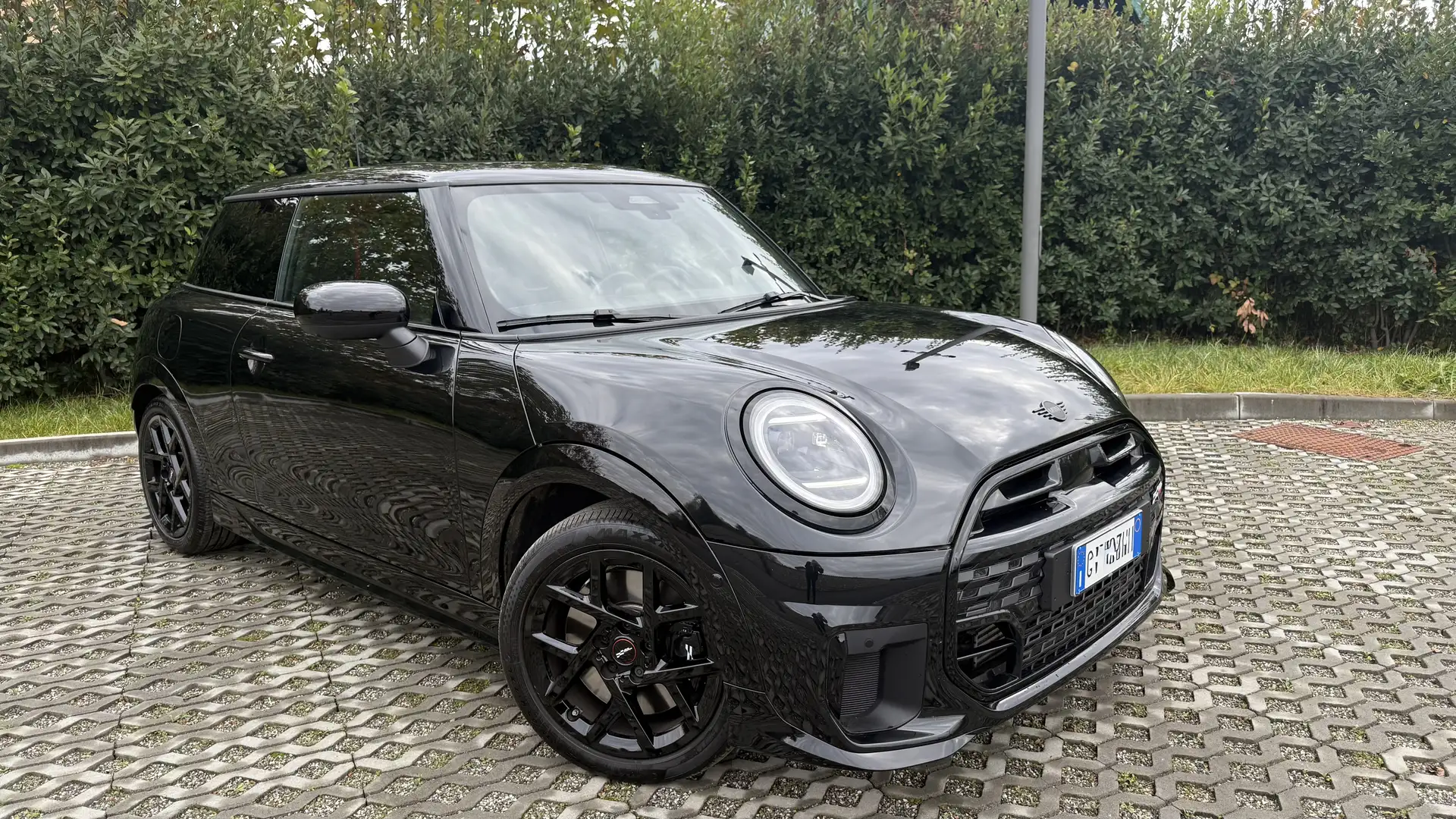 MINI Cooper C John Cooper Works - 2