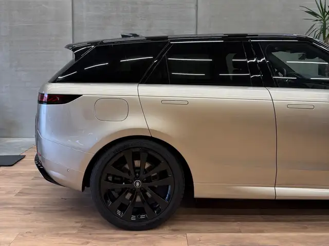 Land Rover Range Rover Sport Autobiography Hybrid / Leasingfähig / Pano Ansicht 9