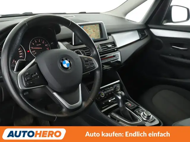 BMW 2 Series view 11