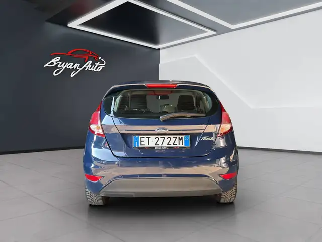 Ford Fiesta view 5