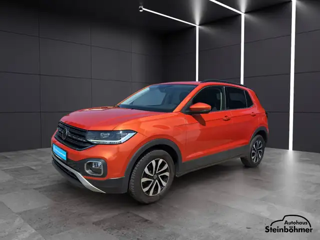 Volkswagen T-Cross view 2