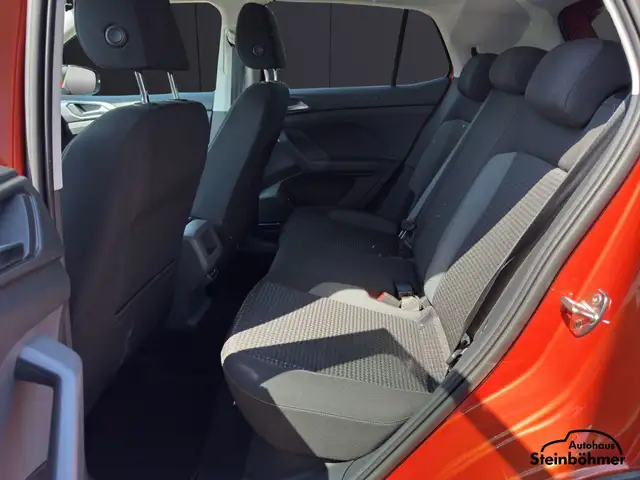 Volkswagen T-Cross view 14