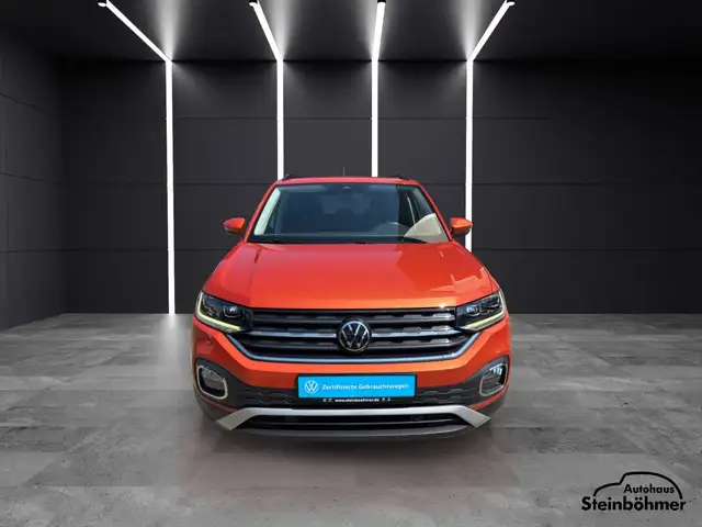 Volkswagen T-Cross view 10