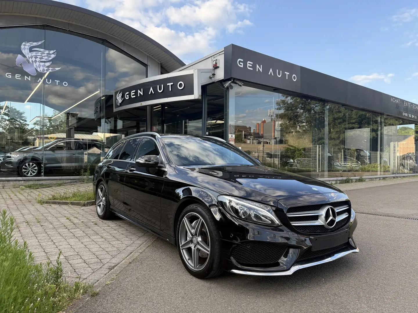Mercedes-Benz C 200 d Pack AMG Automatique Xenon Siege Sport GPS PDC Zwart - 1