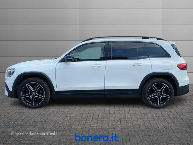 Mercedes-Benz GLB view 7