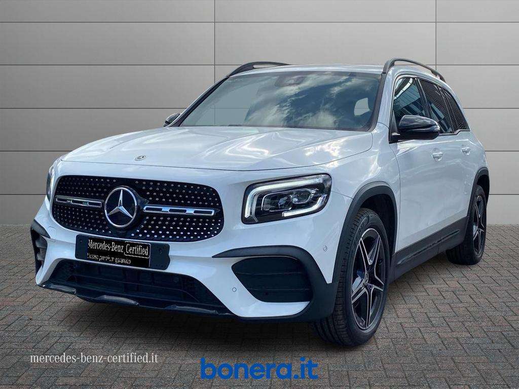 Mercedes-Benz GLB 200
