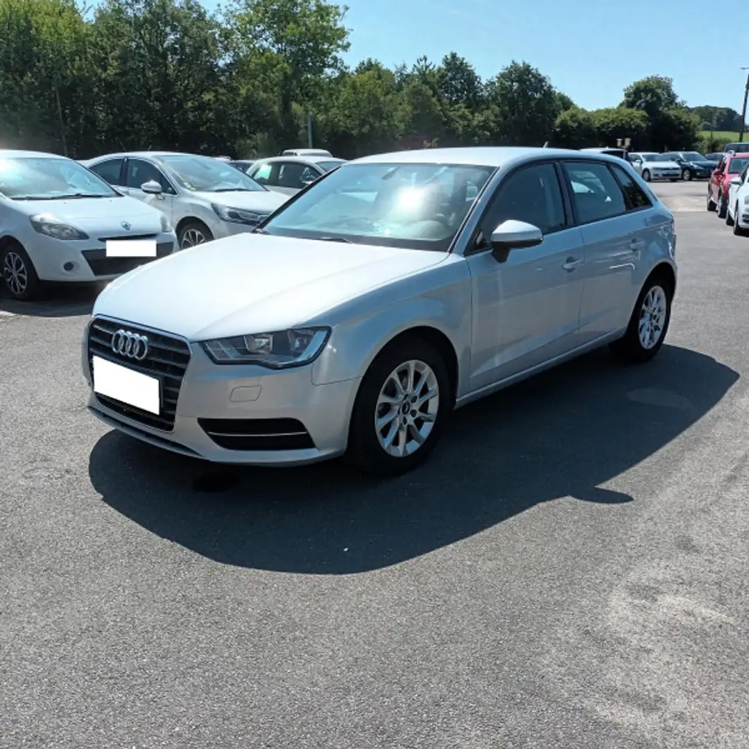 Audi A3 1.6 TDI 105CH FAP ATTRACTION Gris - 1