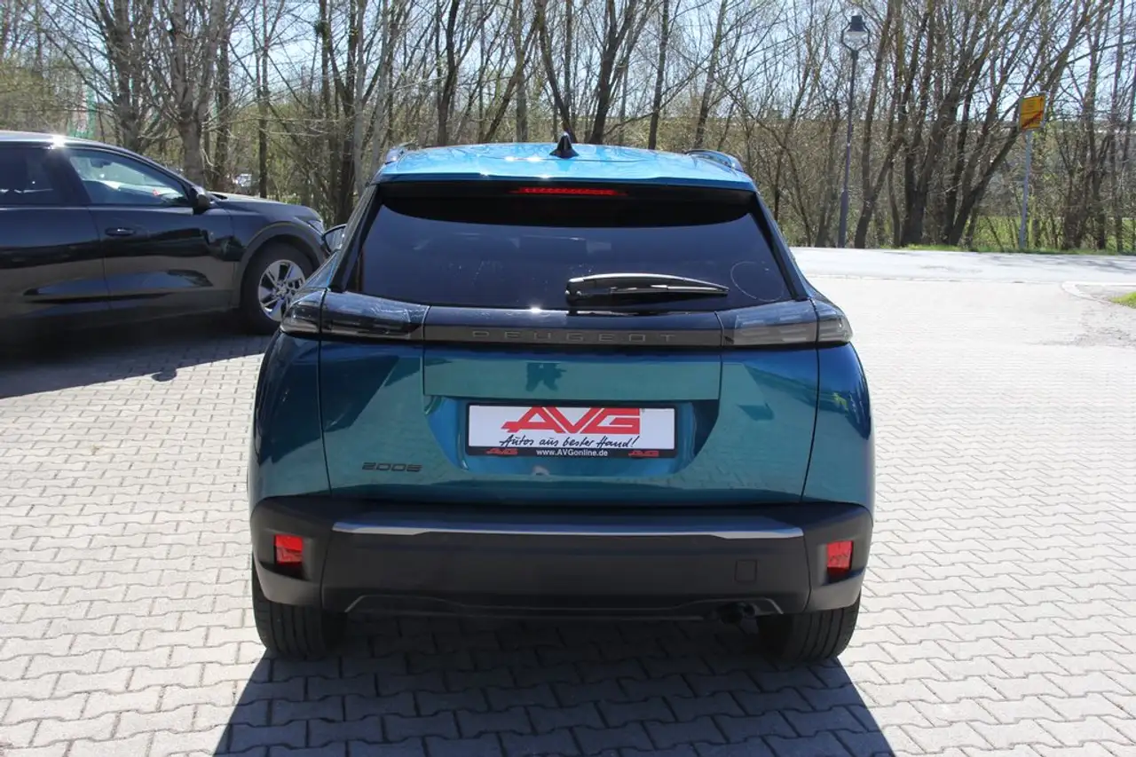 Peugeot 2008 Allure LED Wireless Sunset ALU 17 ZOLL 18